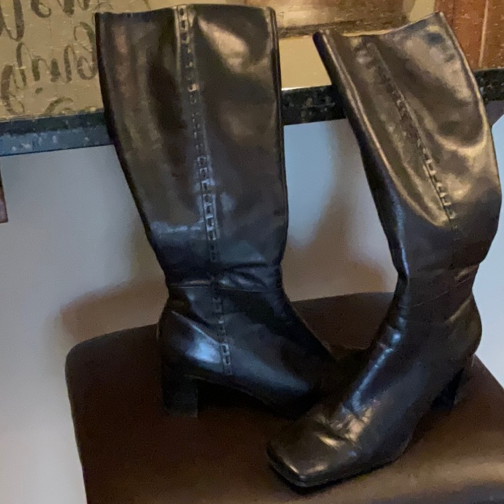 NINE WEST BLACK LEATHER BOOTS